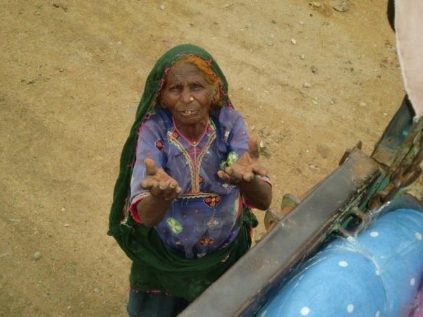 009 10